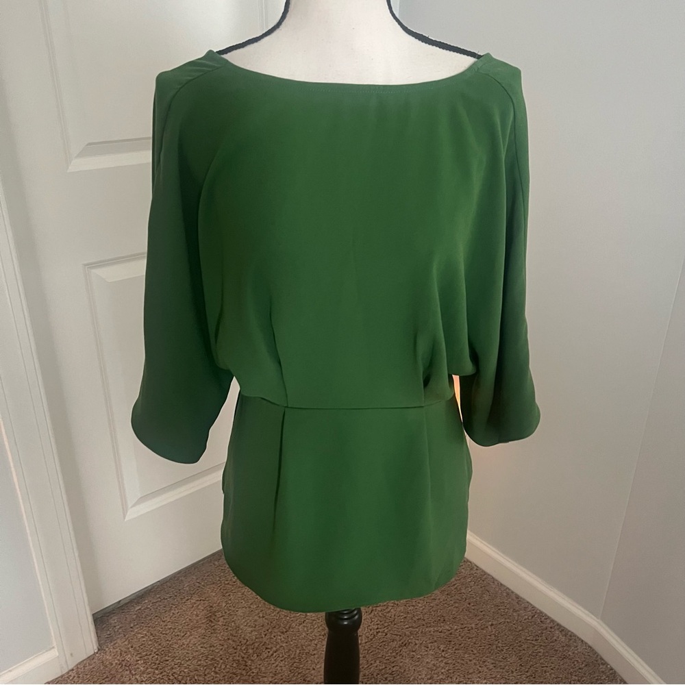 Green 3/4 Sleeve Relaxed Blouse